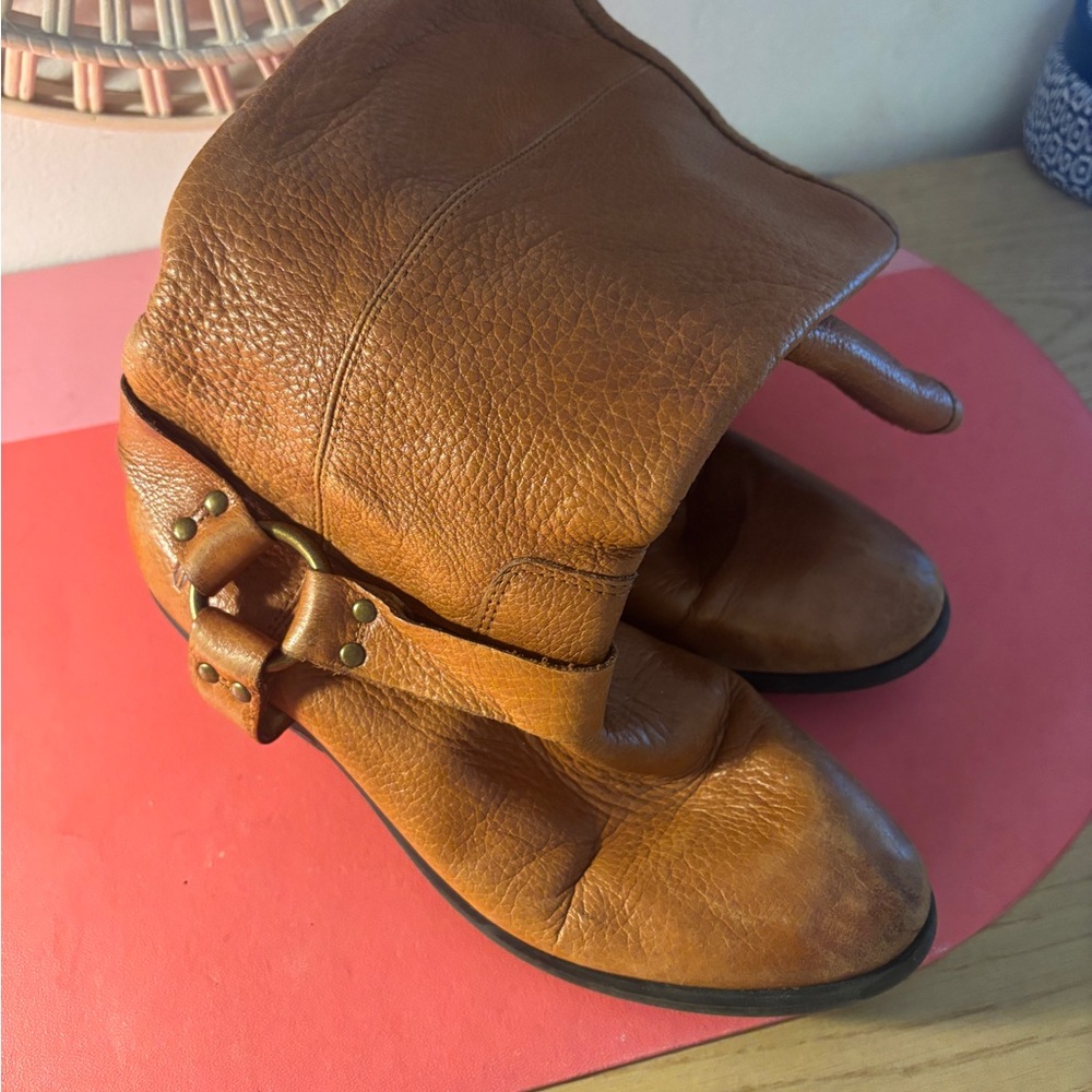 Women's Tan Leather Boots